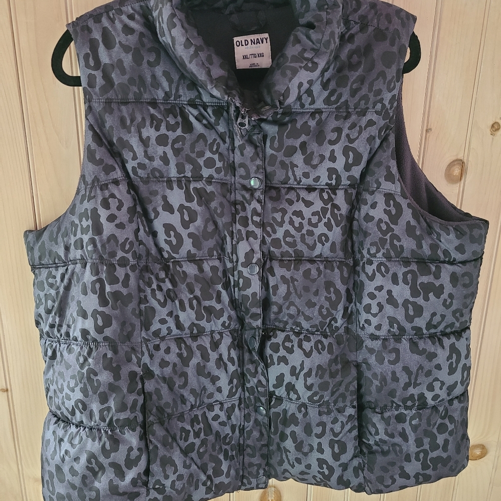 Black Leopard Puffer Vest